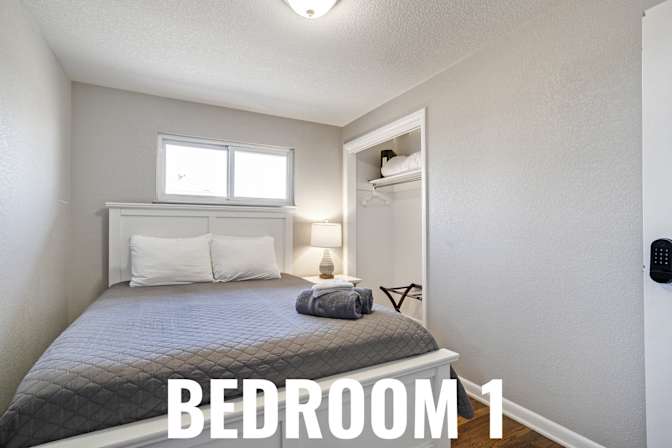 HomeCrew's room
