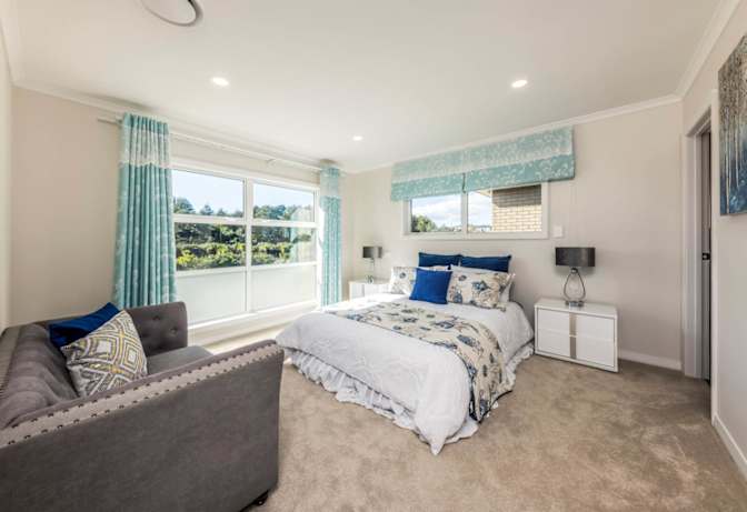 Geoff's room