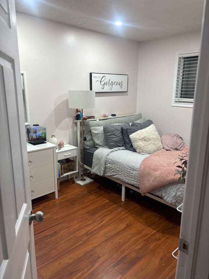 Deanna Dalziel's room