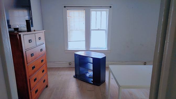 Mj's room