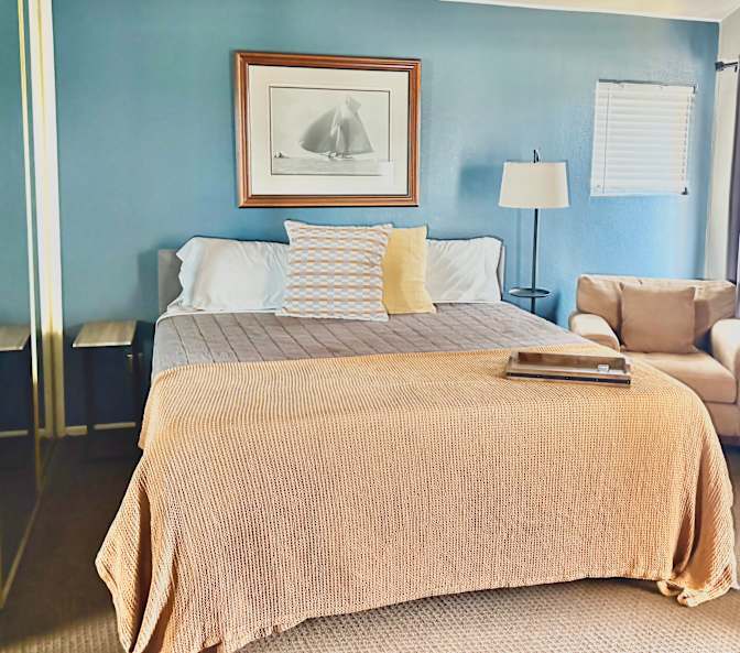 Lauren's room
