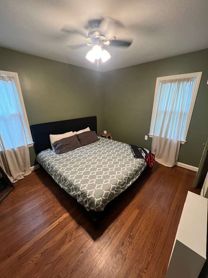 Steven's room