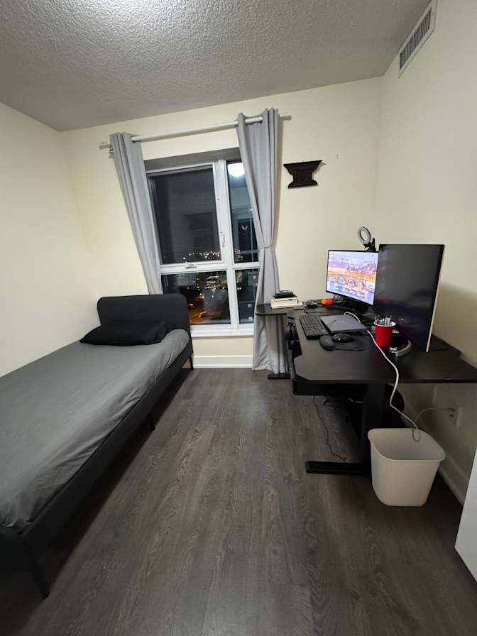Binny's room