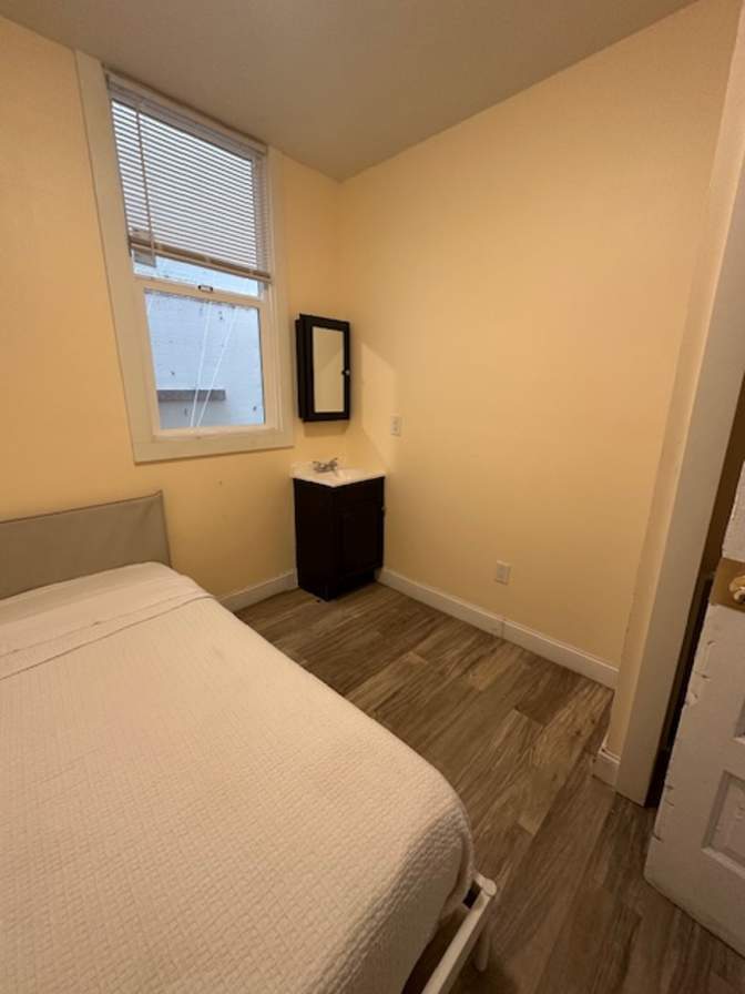 Ken Patel's room