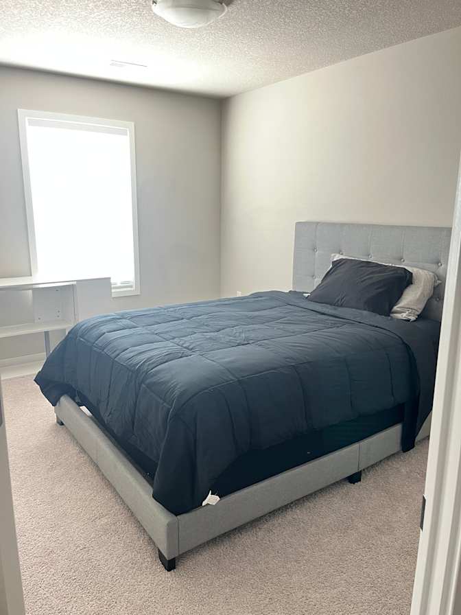 Larry's room