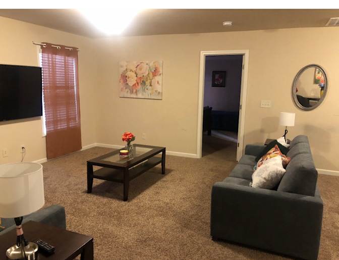 Dee's room