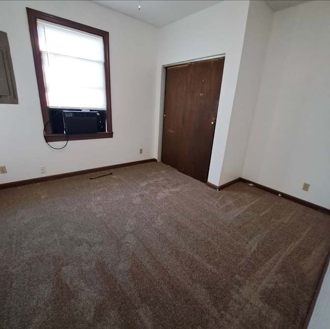 Cemile Short's room