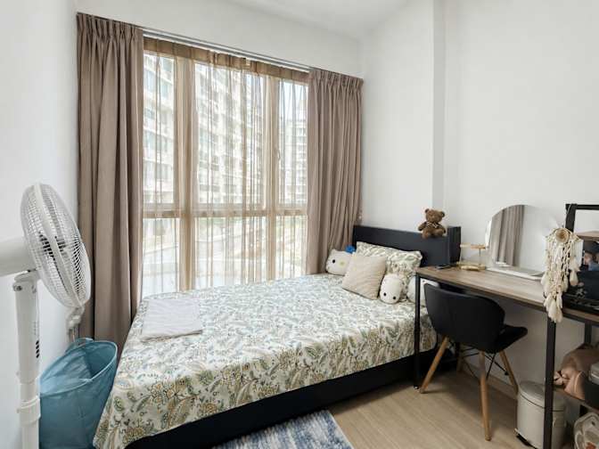 Elaine Ong's room
