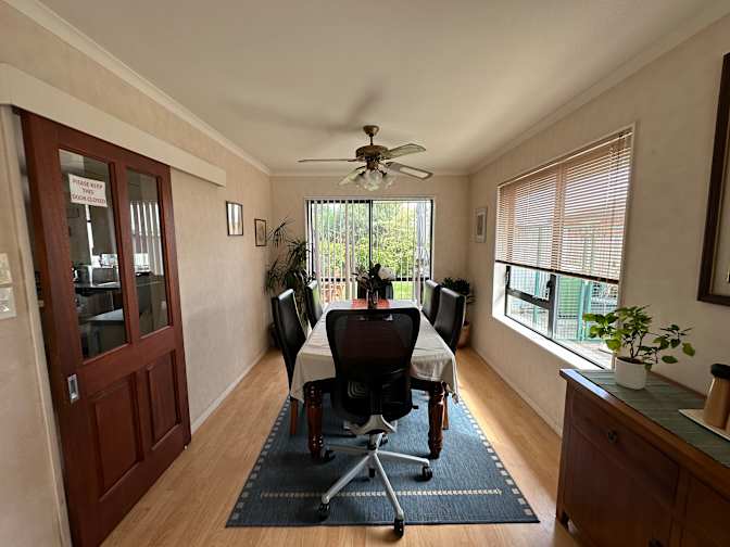 Dewey Yu's room
