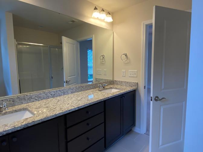 Alcove Rooms's room