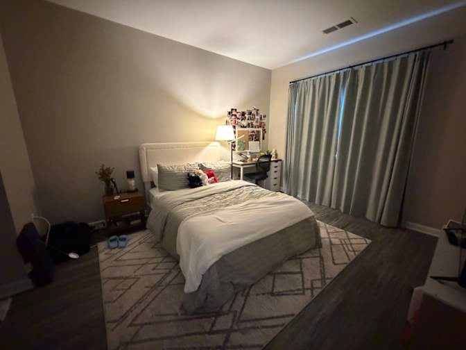 Amber's room