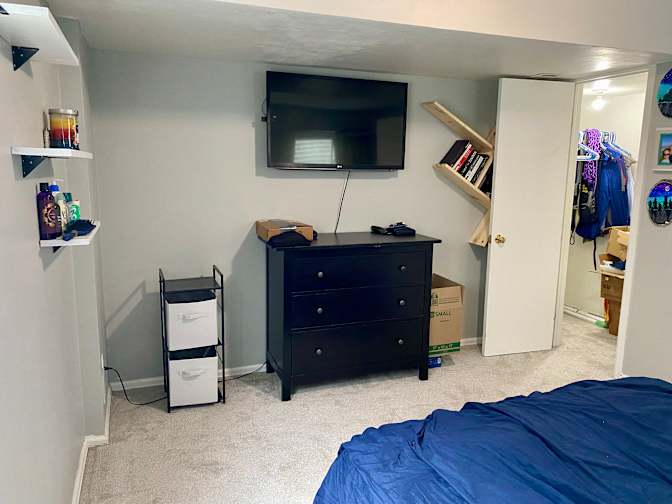 Dan's room