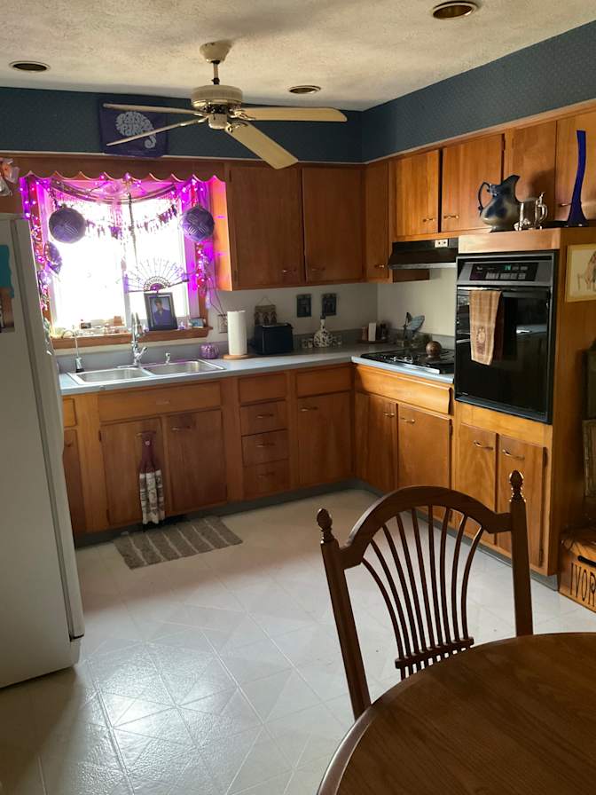 Julie Sims's room