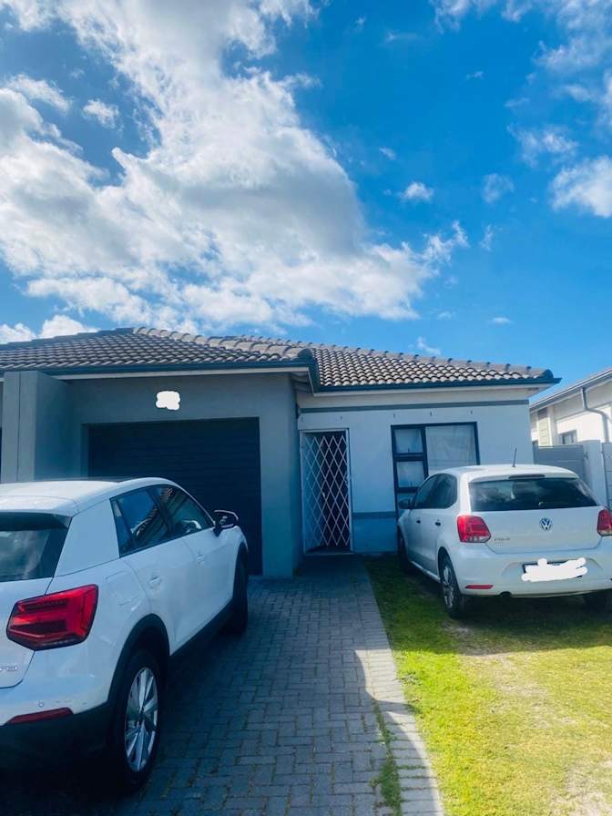 Slindokuhle Nqwaba's room