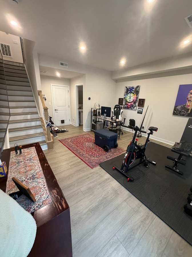 Amir's room