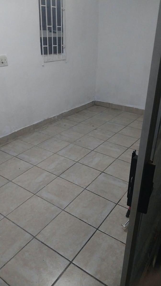 Shamma's room