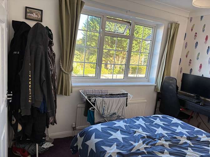 Louise's room