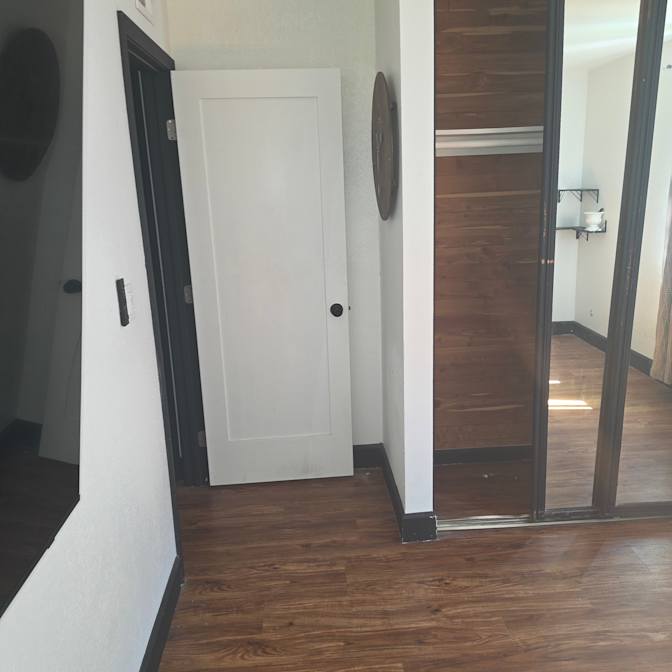 Marquis's room