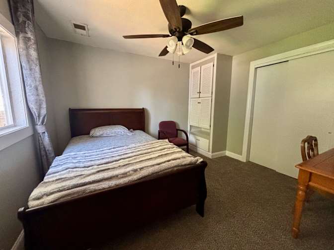 BRANDILYN L DAVIDSON's room