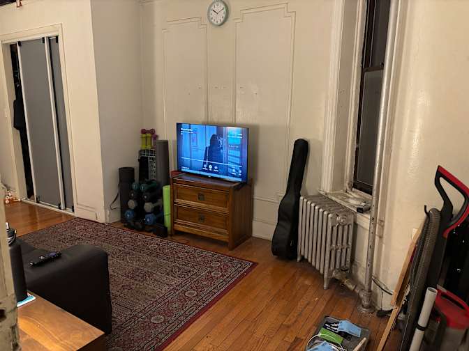 Kaitlyn's room