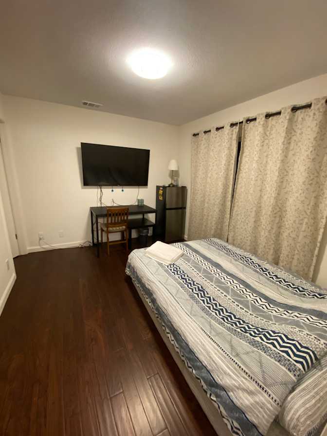 Li's room