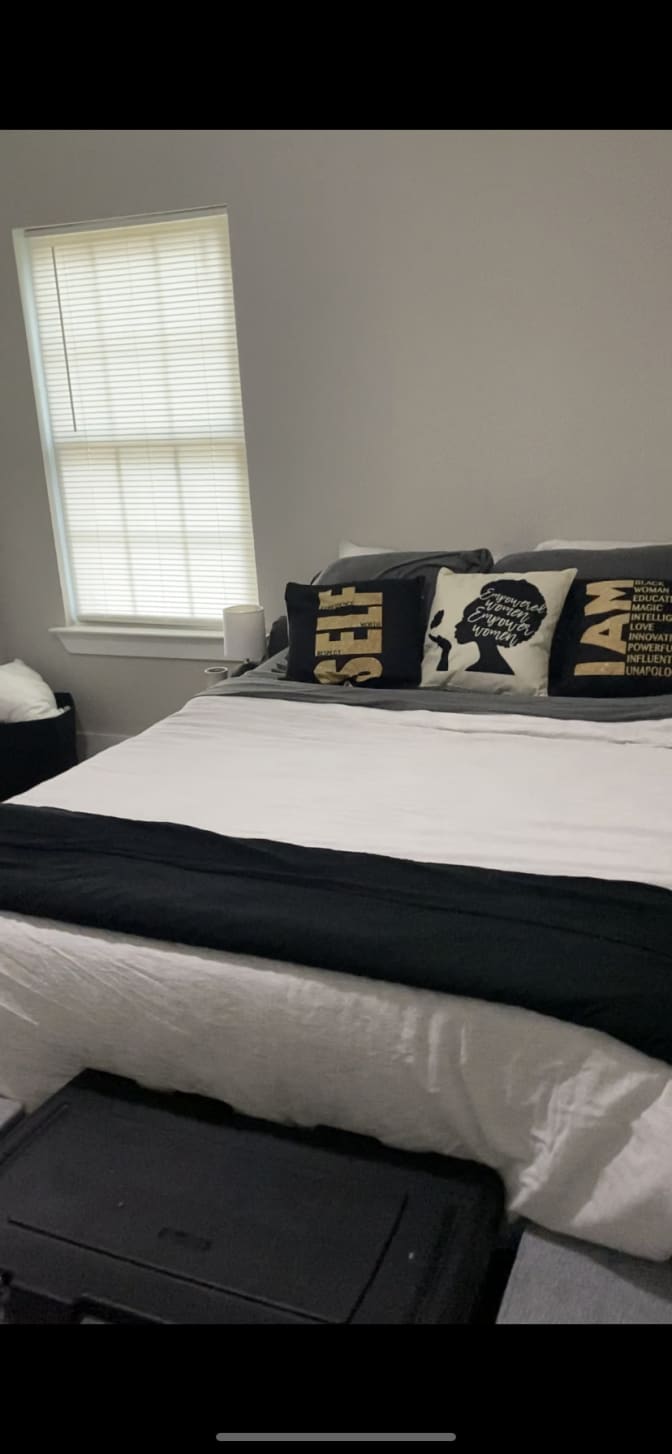 Jasmine's room