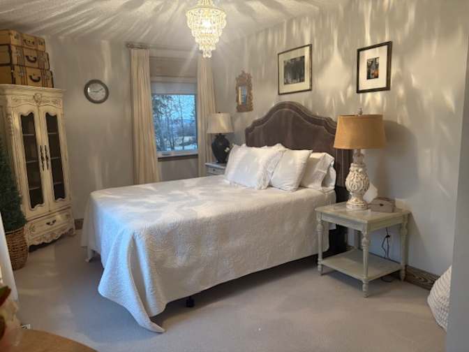Murray's room