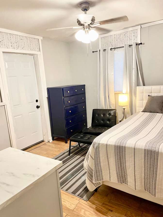 Paulette's room