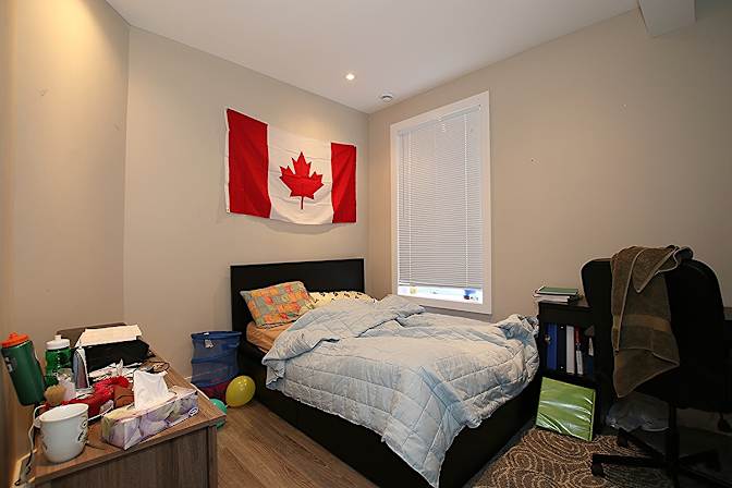 Erwin Nzia Batonga's room