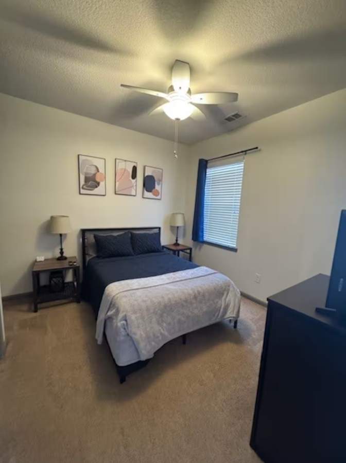 Linda's room