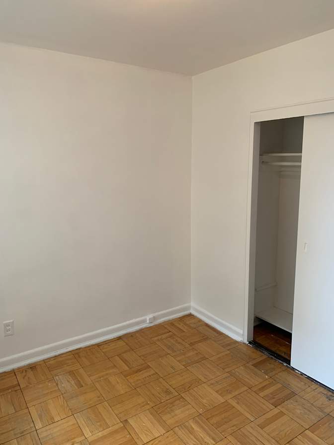 Faruque's room