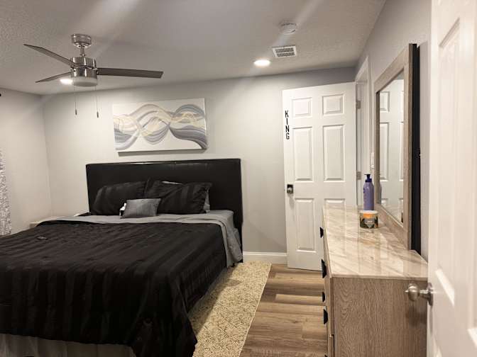 PadSplit's room