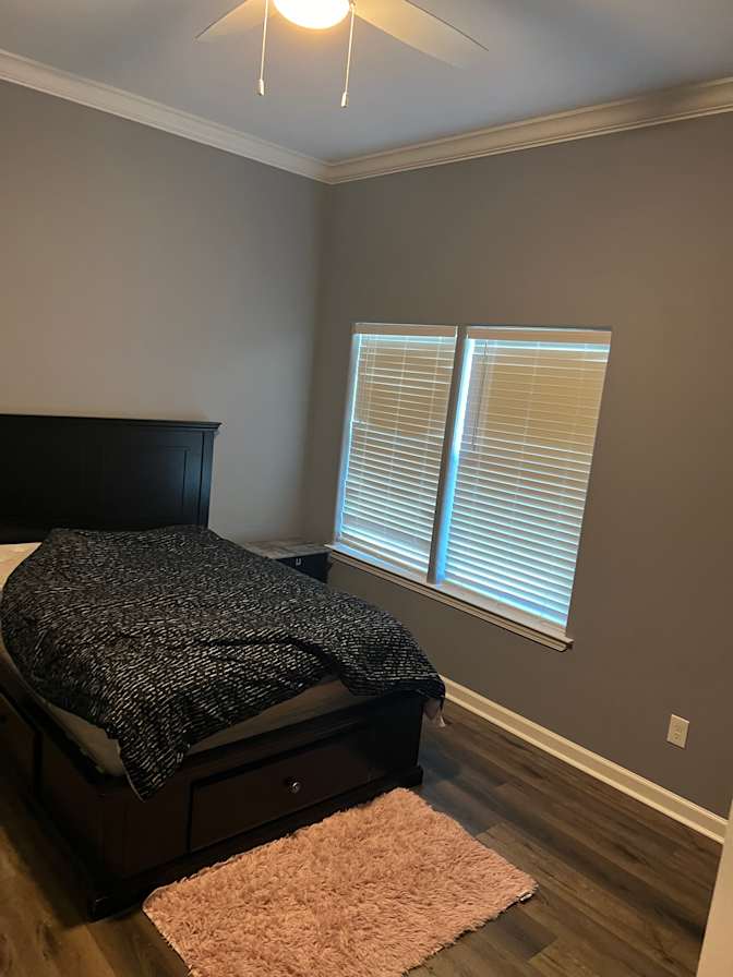 Jada's room