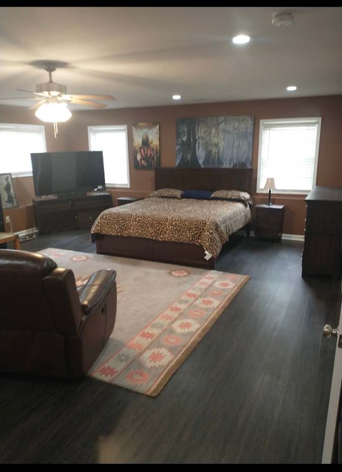 Sandy Royal's room