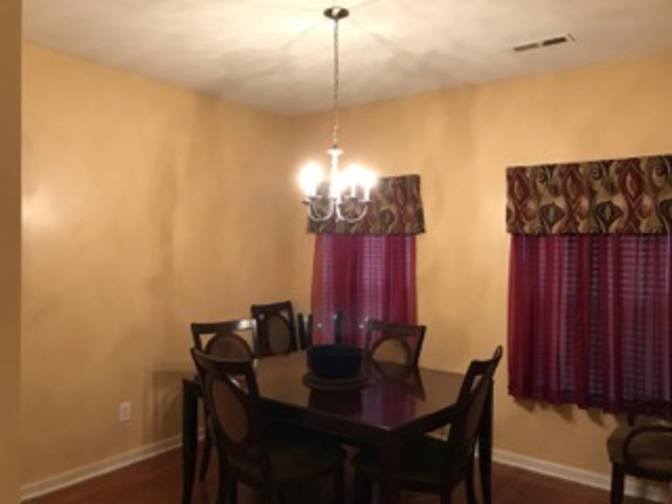 Alcove Rooms's room