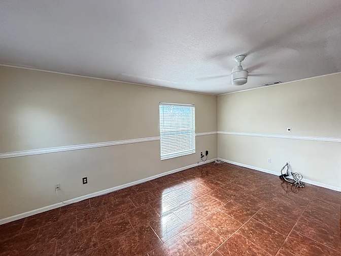 Jennifer's room