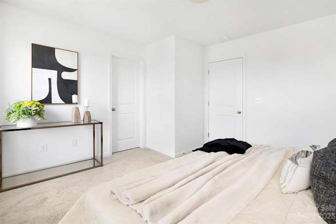 Alcove Rooms's room