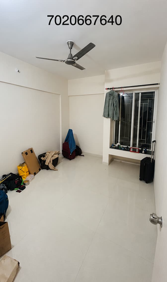 Prathmesh's room
