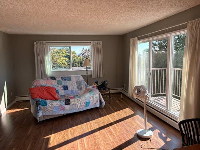 Darlene's room