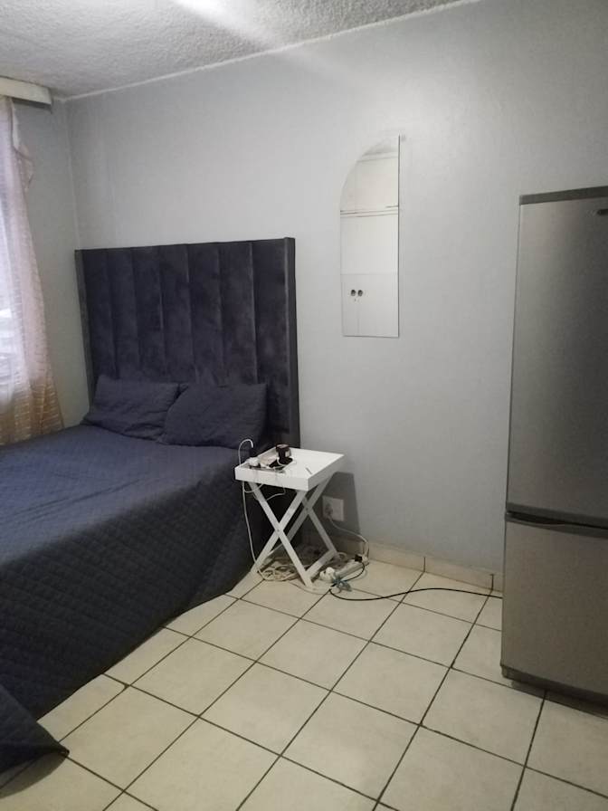Tsholofelo's room