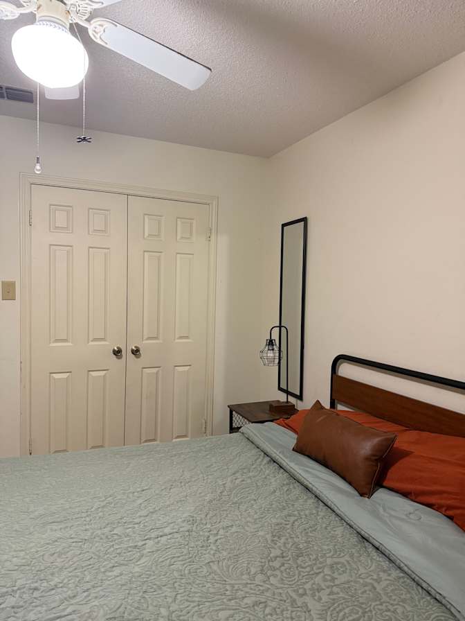 Sandra Morales's room
