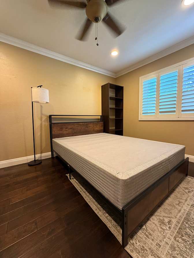 Tim Hoang's room