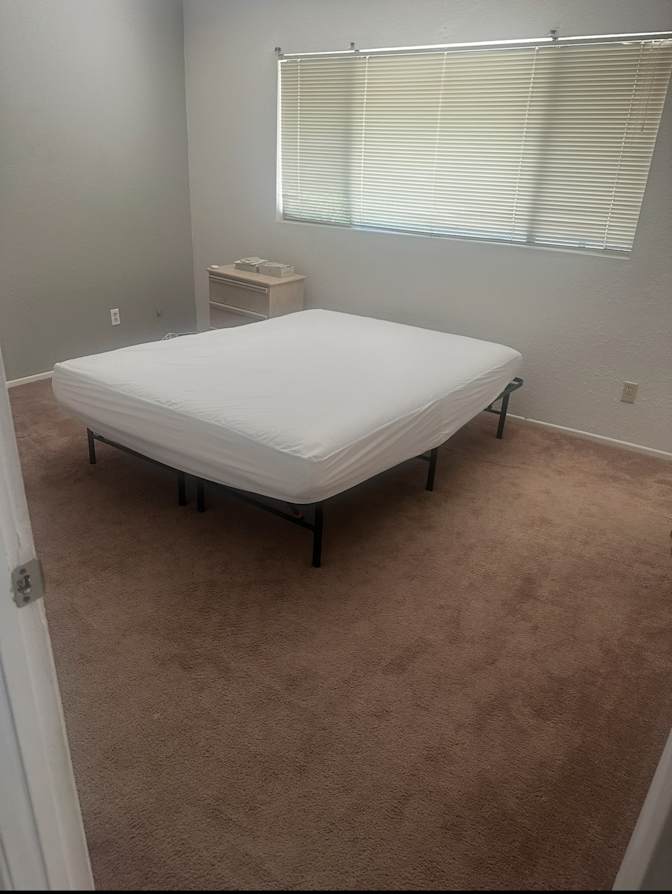 Alexi's room