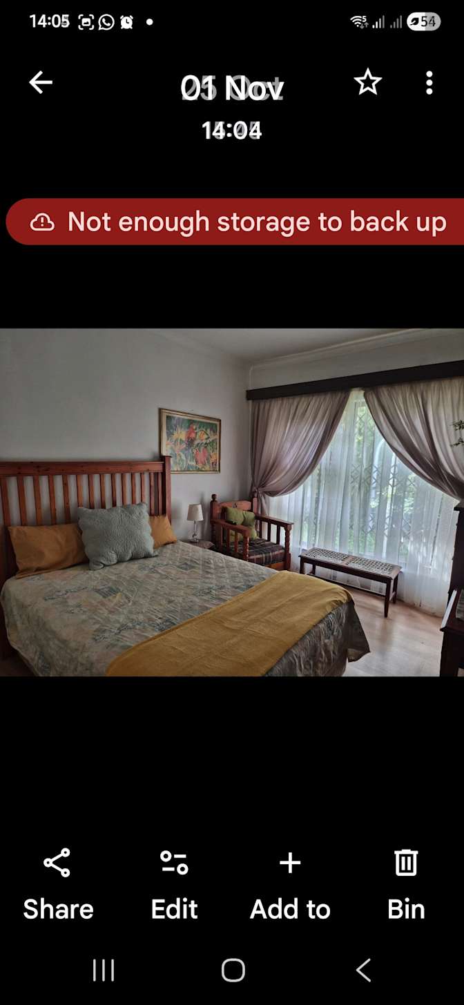 Louise Van Wyk's room