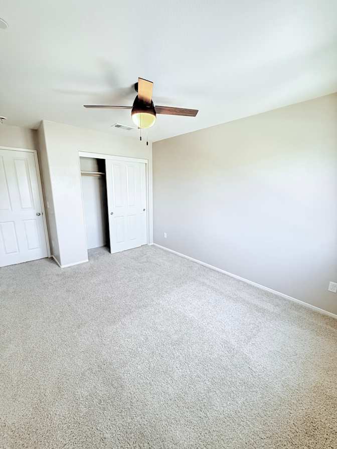 Javier's room