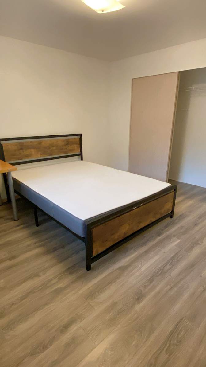 Cindy's room