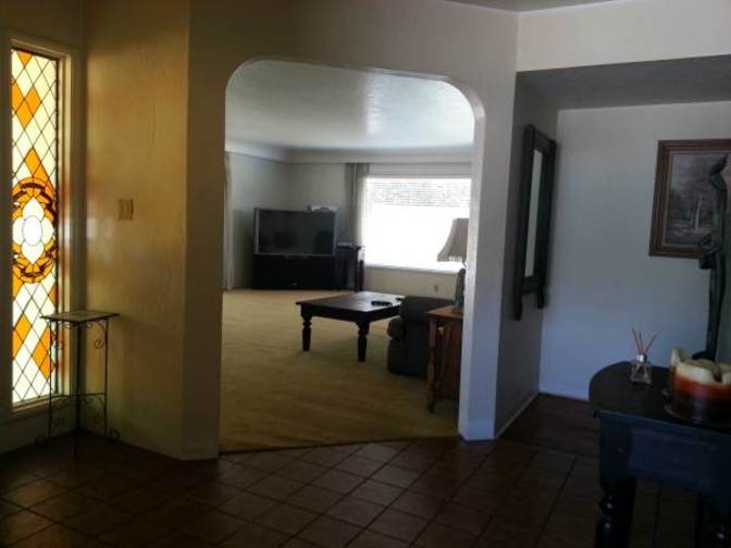 john's room
