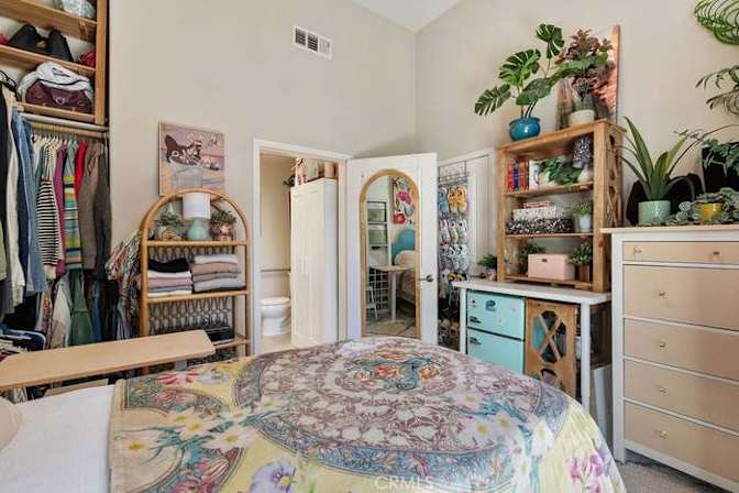 Hoey's room
