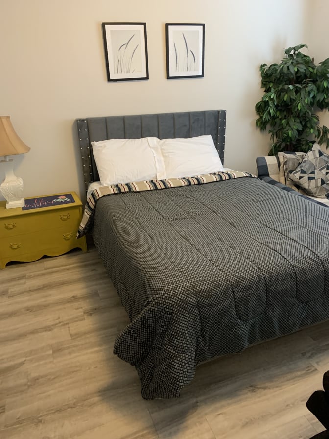 Penny's room