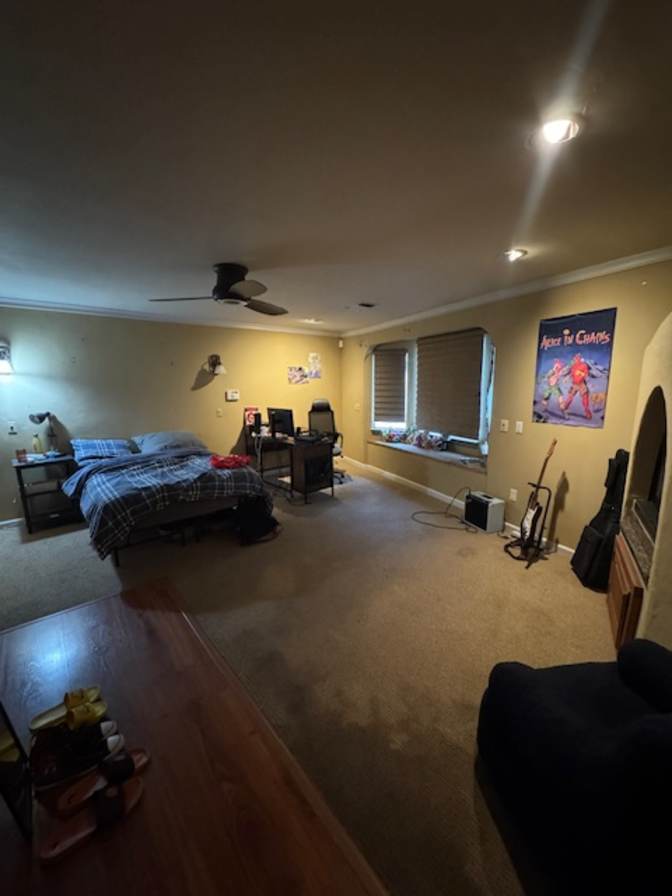 Eesa's room